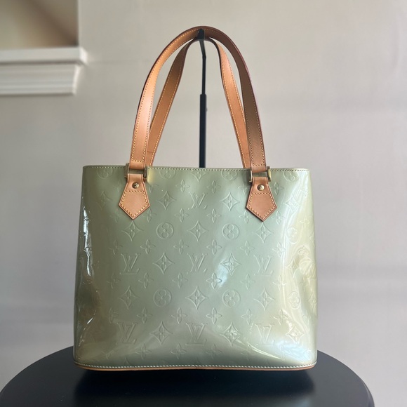 Louis Vuitton Monogram Vernis Houston Tote - Picture 5 of 11